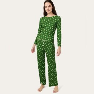 NWT Cozyland Ellie pajama set in kiwi